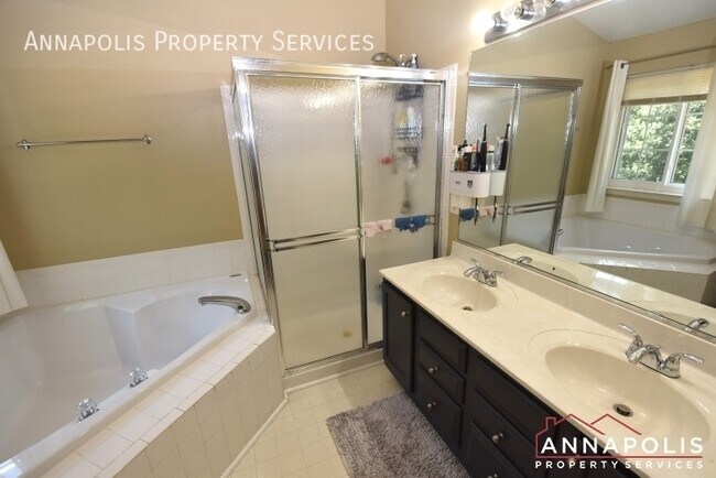Building Photo - 2711 Summers Ridge Dr