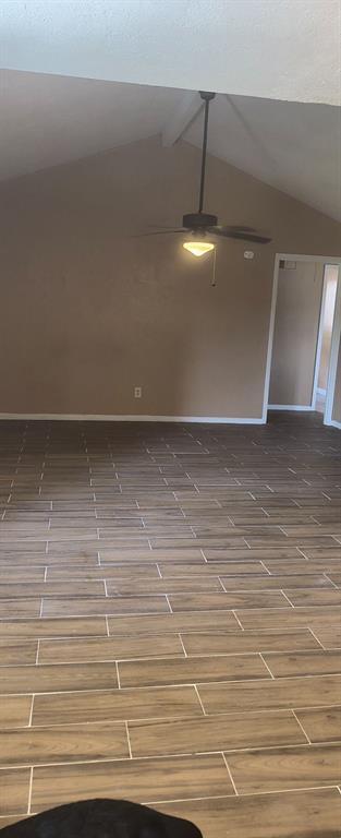 Building Photo - 3906 Oakside Dr