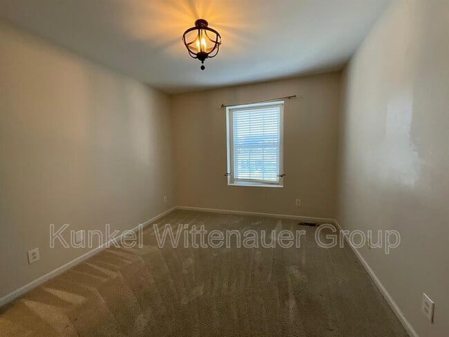 Building Photo - 2244 Haverford Dr