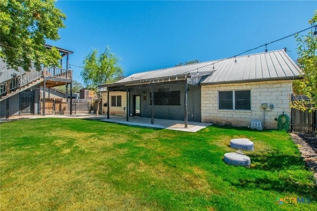 Building Photo - 466 Arrowhead Point Rd