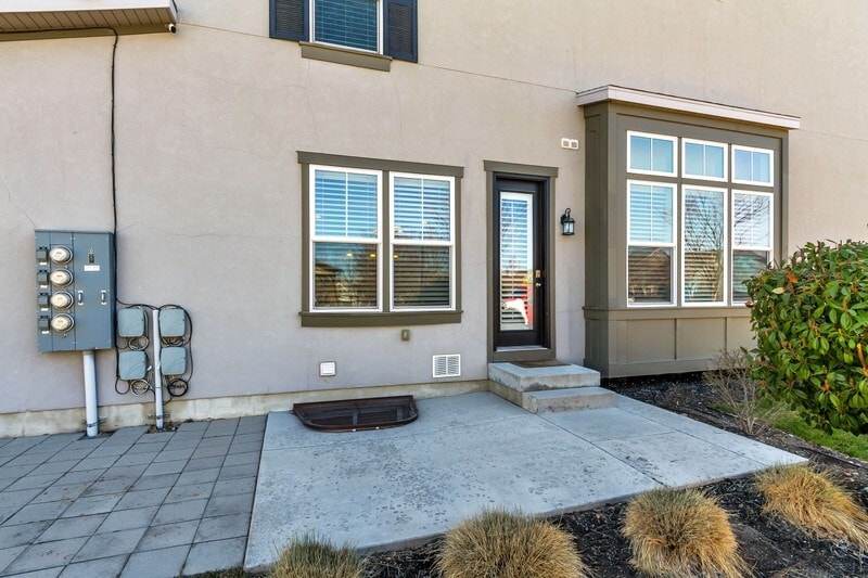 Building Photo - 4492 Milford Dr