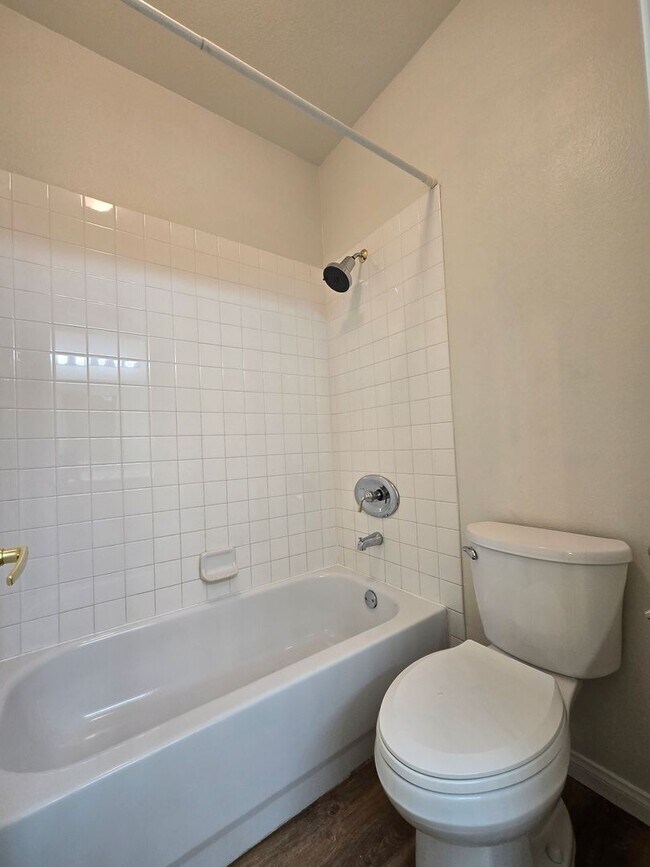 Building Photo - A Fabulous single story home in NW Las Vegas