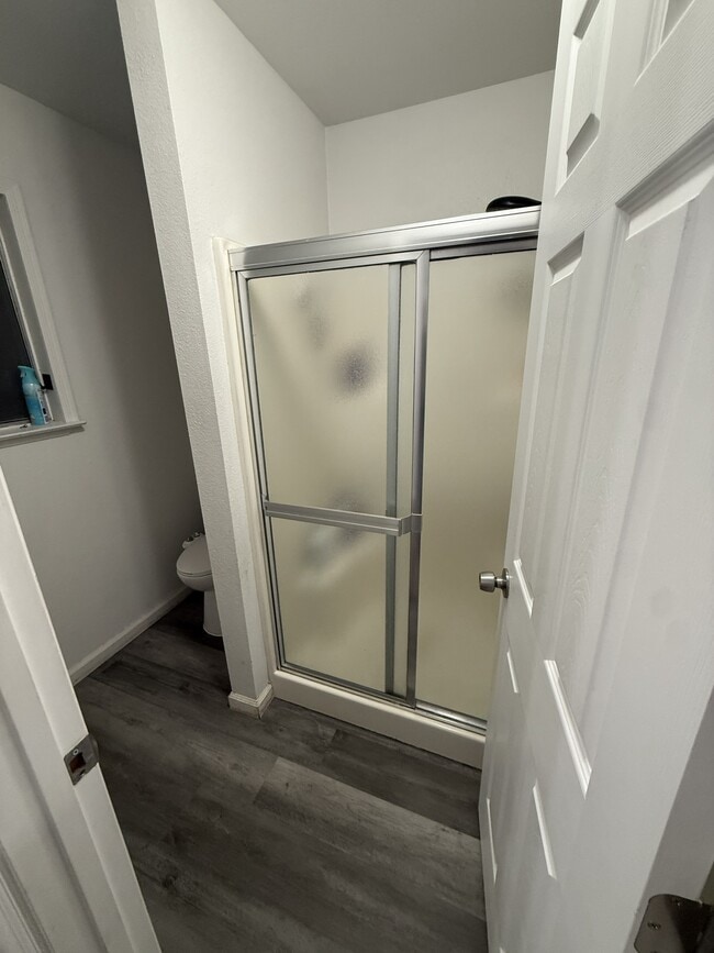 Building Photo - 4610 W Feemster Ave