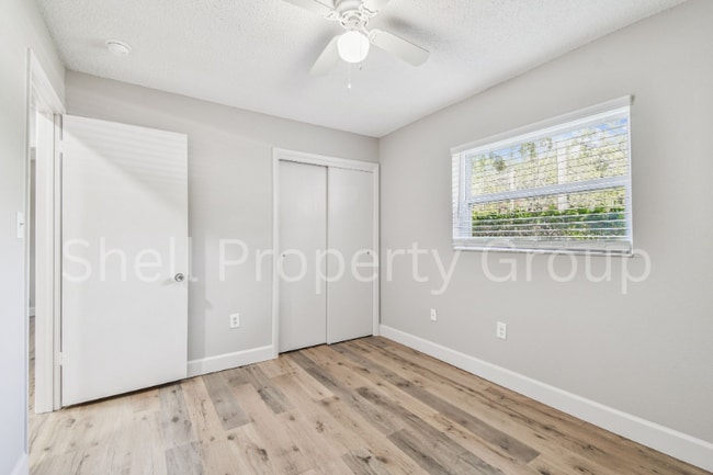 Building Photo - 16901 Melba Ln