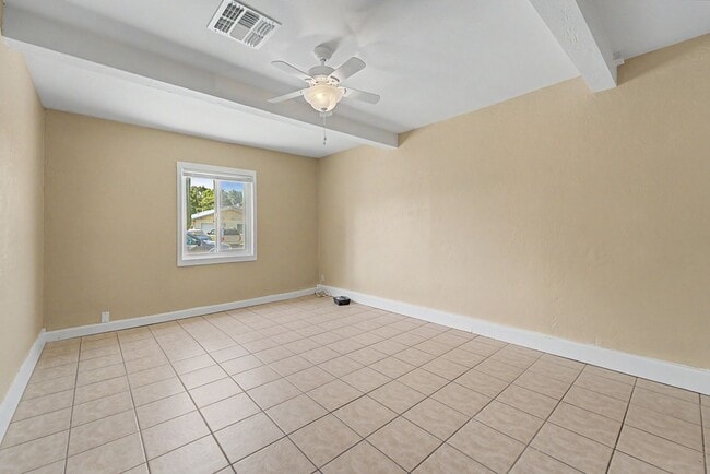 Building Photo - 1423 Wendell Way