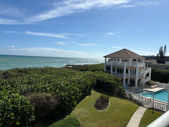 Building Photo - Hutchinson Island Rental