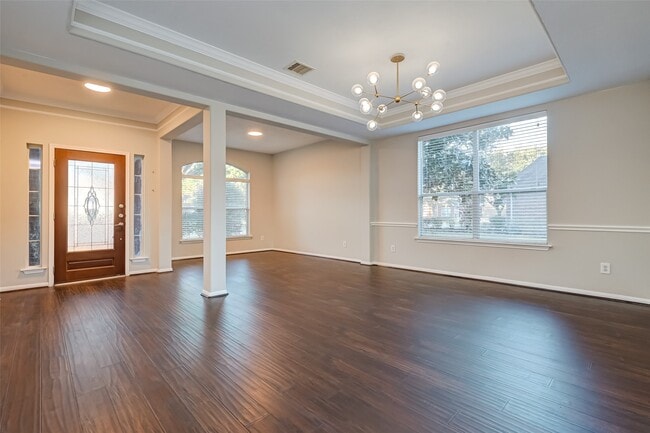 Building Photo - 26018 S Lakefair Dr