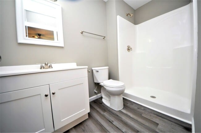 Building Photo - 1056 Arlington Way