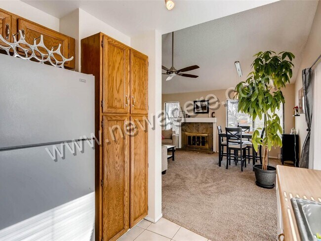 Building Photo - GORGEOUS Renovated Home in Cherry Creek Sc...