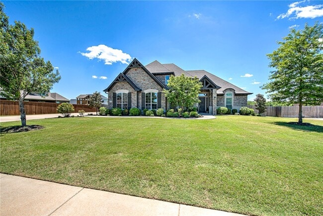 Building Photo - 1007 Bendelow Dr