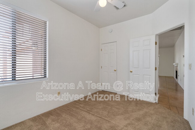 Building Photo - 3730 N Bay Horse Loop