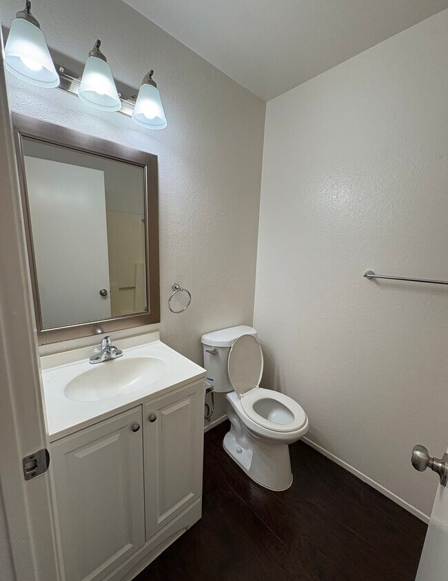 Building Photo - 1 Bedroom, 1 Bath - 55+ Senior Living Community