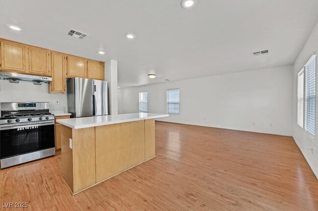 Building Photo - 6333 Sycamore Grove Ct