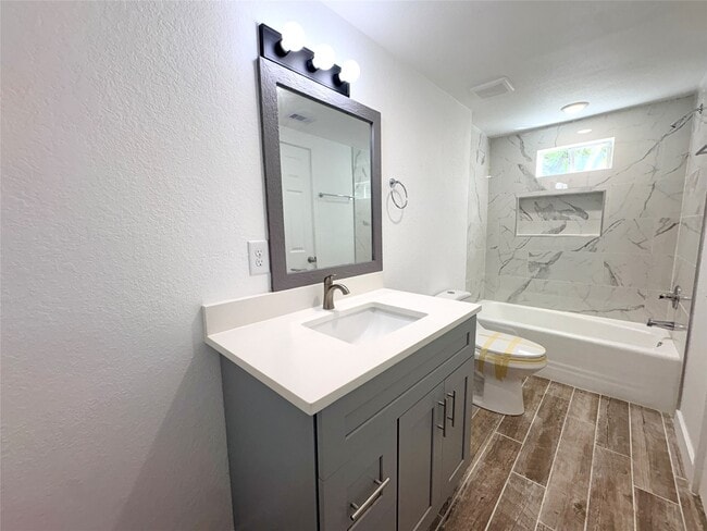 Building Photo - 3206 Avenue K