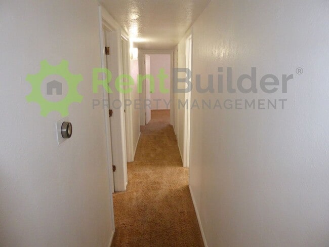 Building Photo - SCHEDULE YOUR SHOWING TODAY