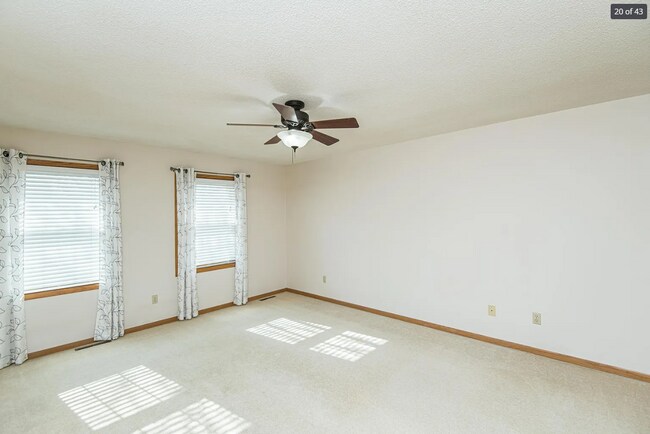 Building Photo - 4235 Stoneham Ln NW