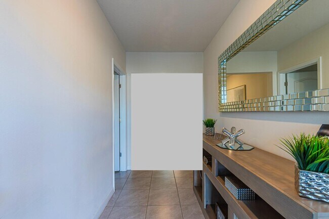 Building Photo - 2778 Sunkissed Dr