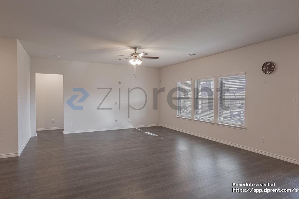 Building Photo - 547 Delaware RD