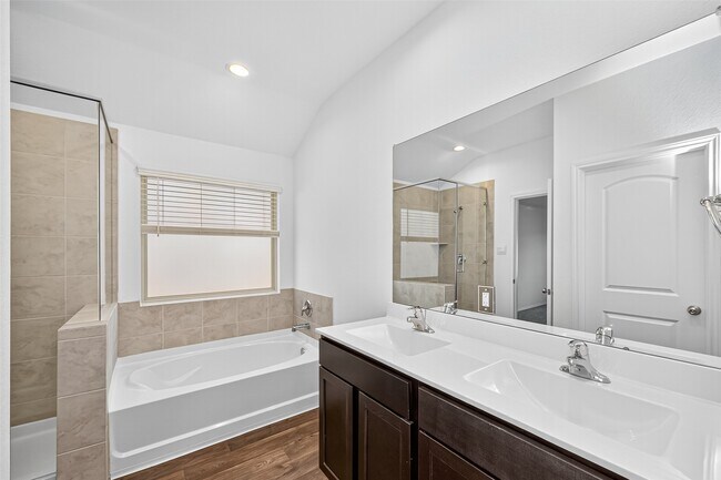 Building Photo - 20330 Tembec Dr
