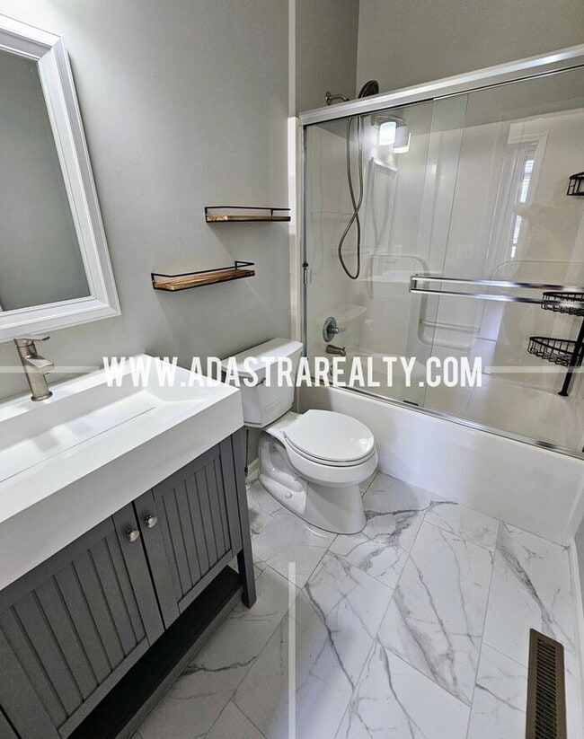 Building Photo - Fabulous Ranch Home in Liberty-Avaialable in MARCH!!