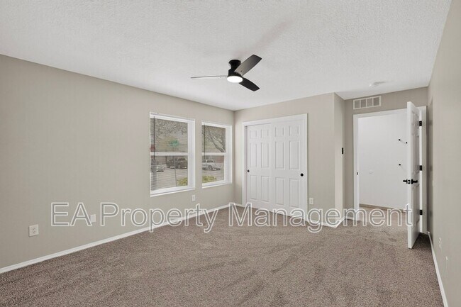 Building Photo - 5748 Pinon Flats Rd NW