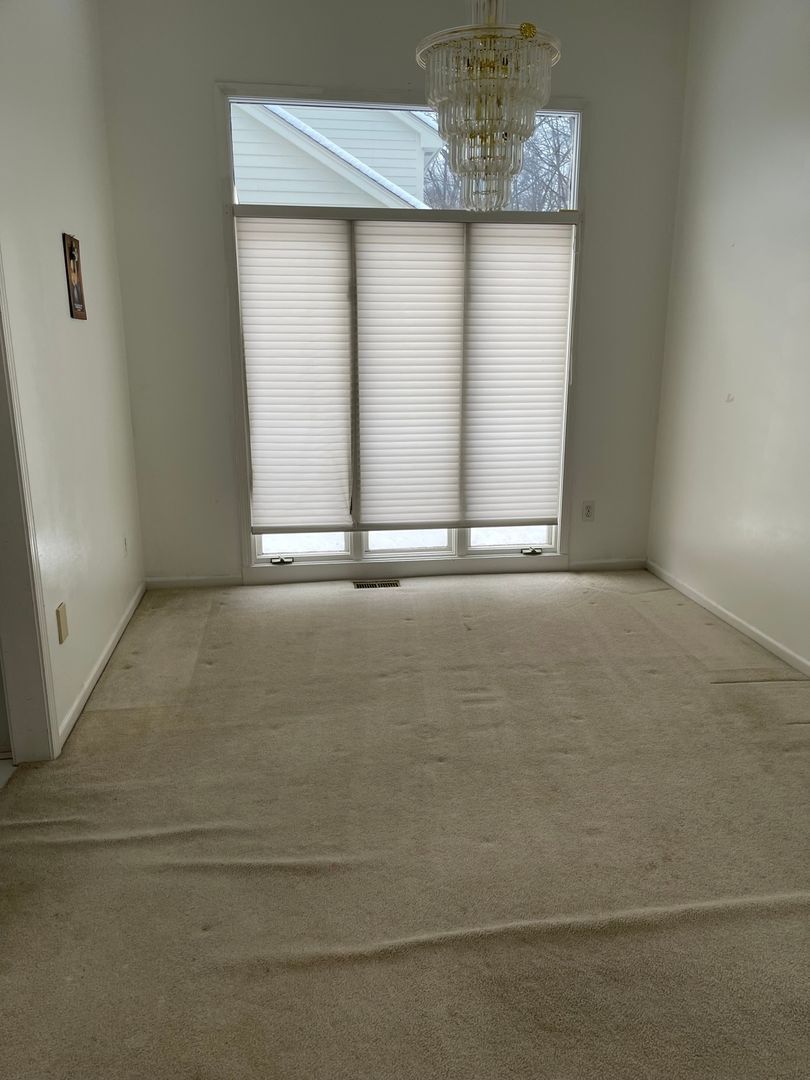 Building Photo - 1154 Bluebird Dr