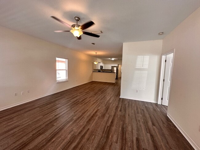 Building Photo - 1050 N County Hwy 393