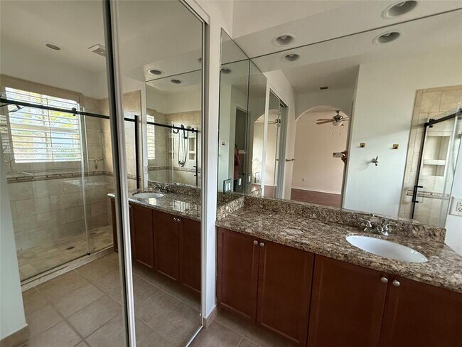 Building Photo - 177 Lake Monterey Cir
