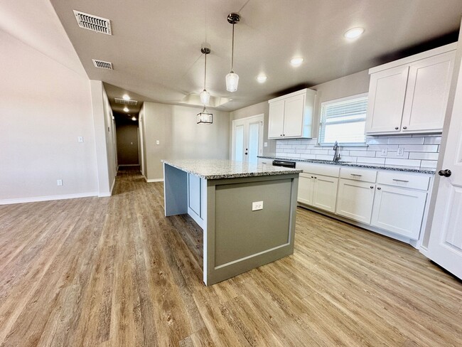 Building Photo - New Construction Home In Idalou ISD!