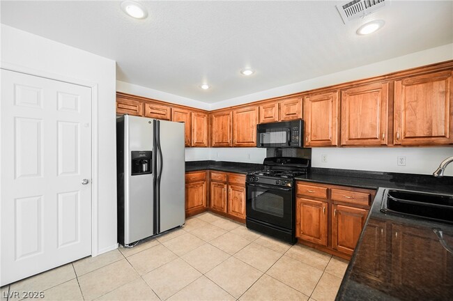Building Photo - 9996 Alder Springs Ct