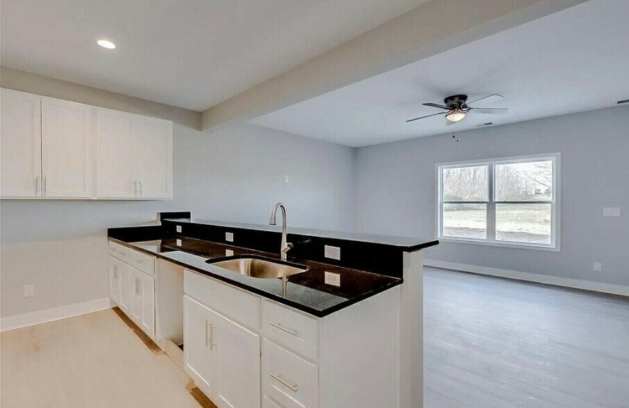 Building Photo - 307 Robert M Green Blvd