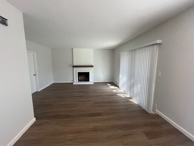 Building Photo - Pleasanton Home for Rent