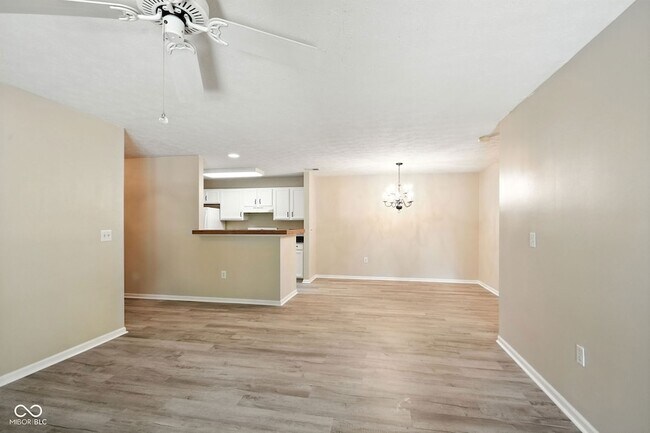 Building Photo - 12598 Tennyson Ln