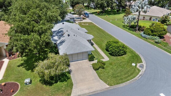 Building Photo - 5622 King James Ave
