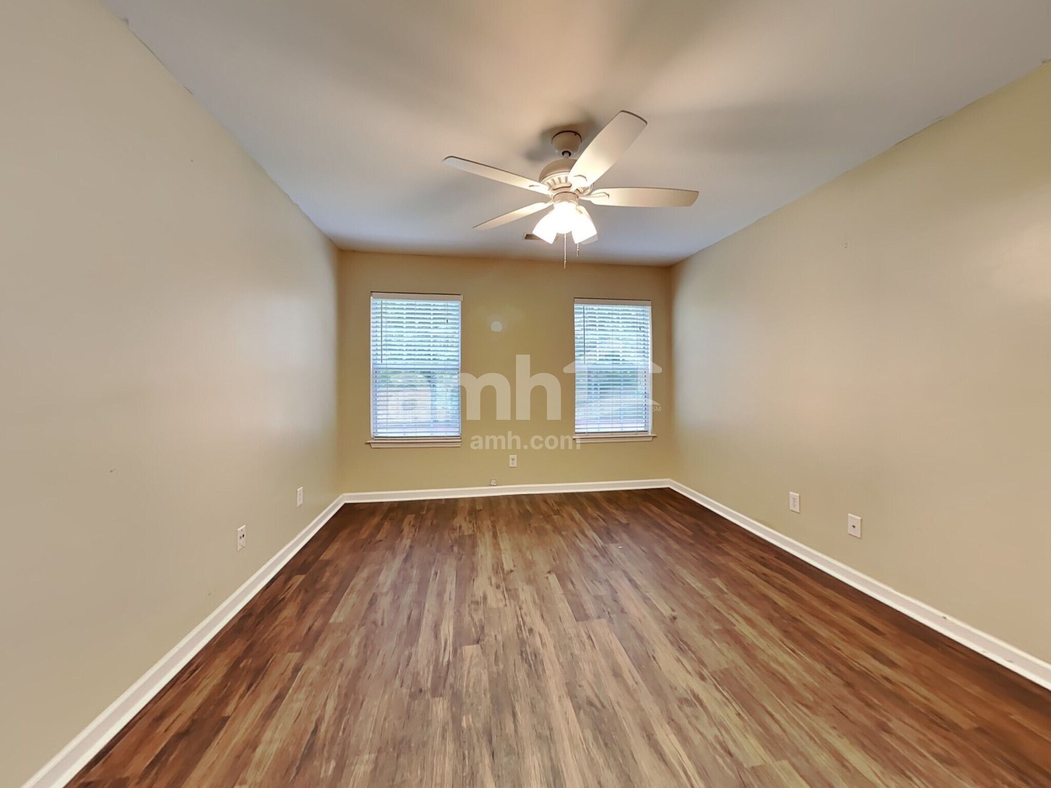 Building Photo - 9128 Fieldstone Ter