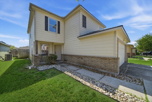 Building Photo - 730 Remwick Dr