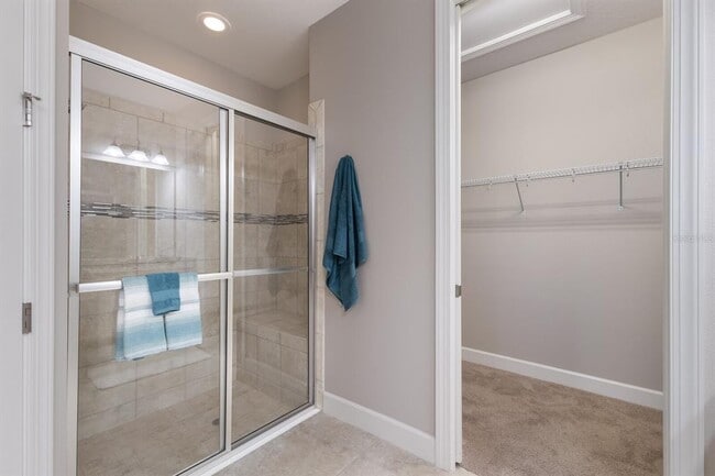 Building Photo - 8720 Bellussi Dr