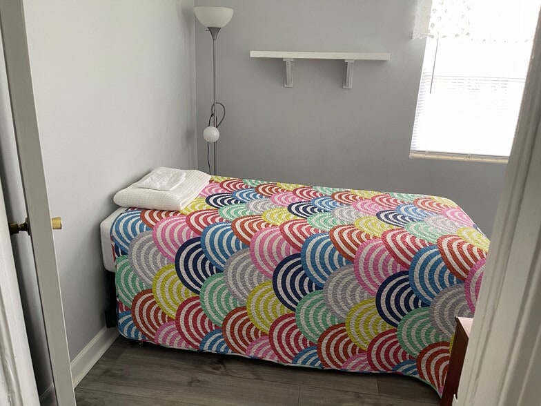 Building Photo - 22 Cypress Cir