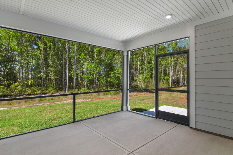 Building Photo - 267 Dendron Dr