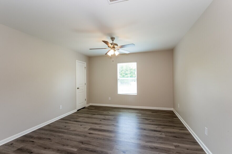 Building Photo - 10812 Maryanna Ct