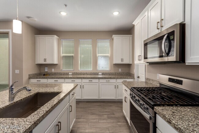 Building Photo - 1773 N 208th Ave