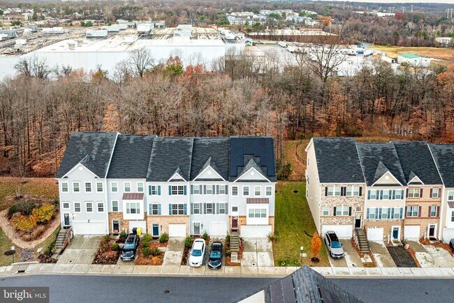 Building Photo - 3679 Duckhorn Way