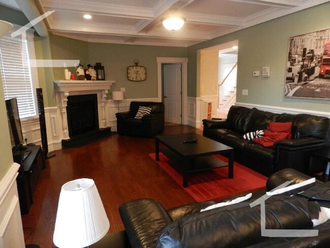 Building Photo - AMAZING 4 bed 3 bath in Brighton... JUNE 1ST MOVE IN