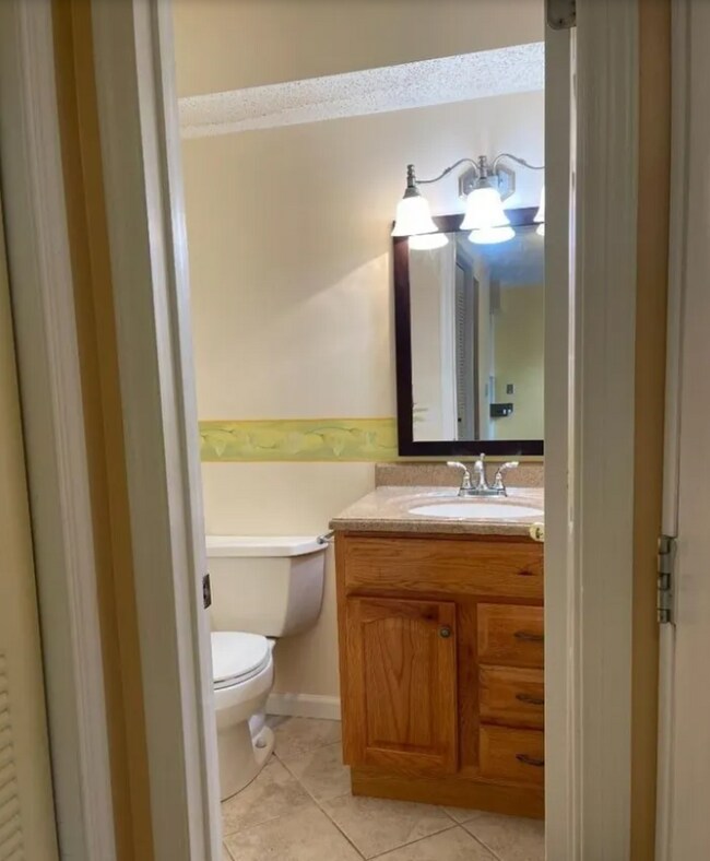 Building Photo - 214 Manahan Ct