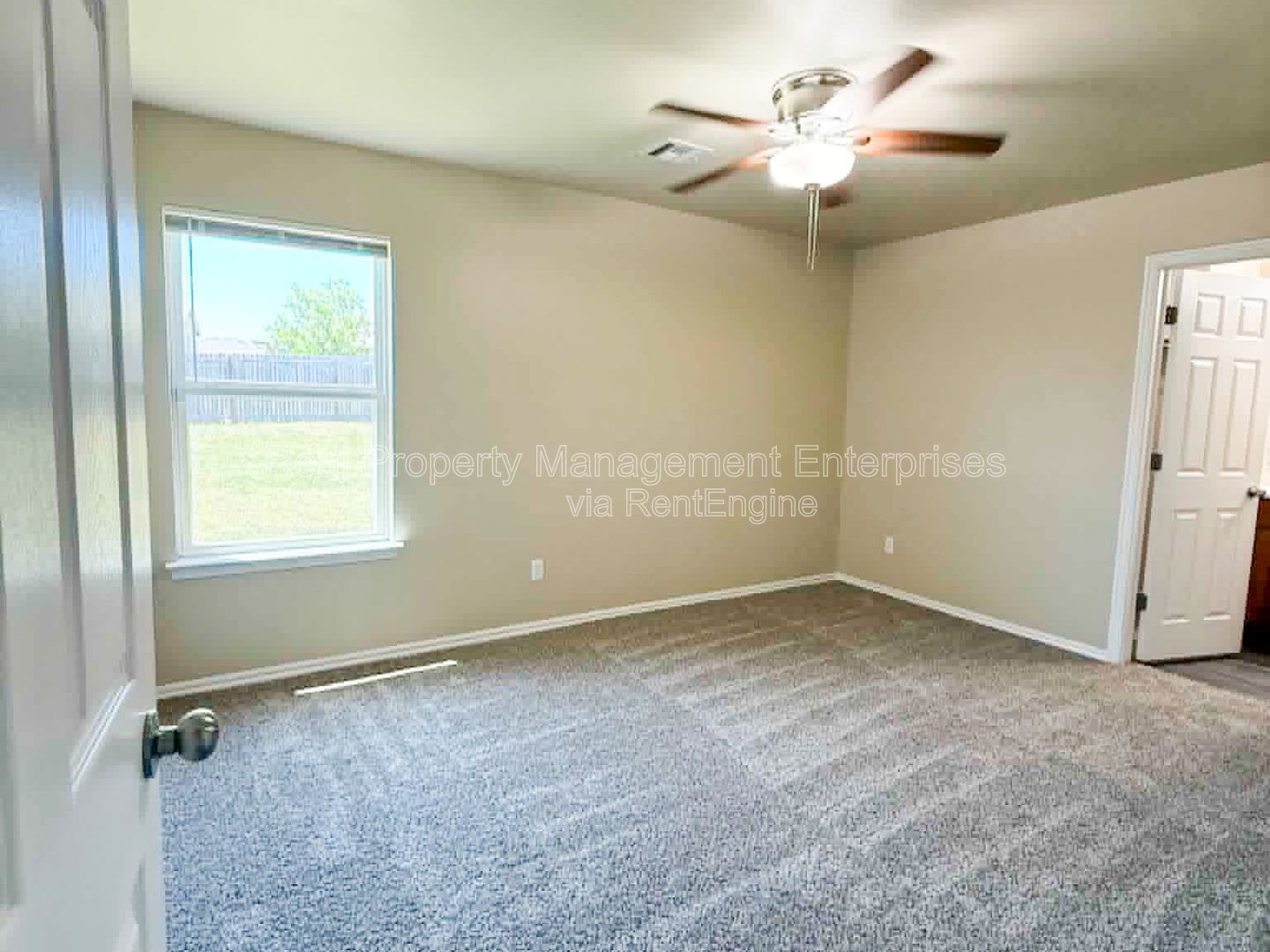 Building Photo - 13229 Bridgewater Dr