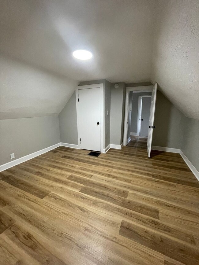 Building Photo - Butler Tarkington -  3 bedroom home