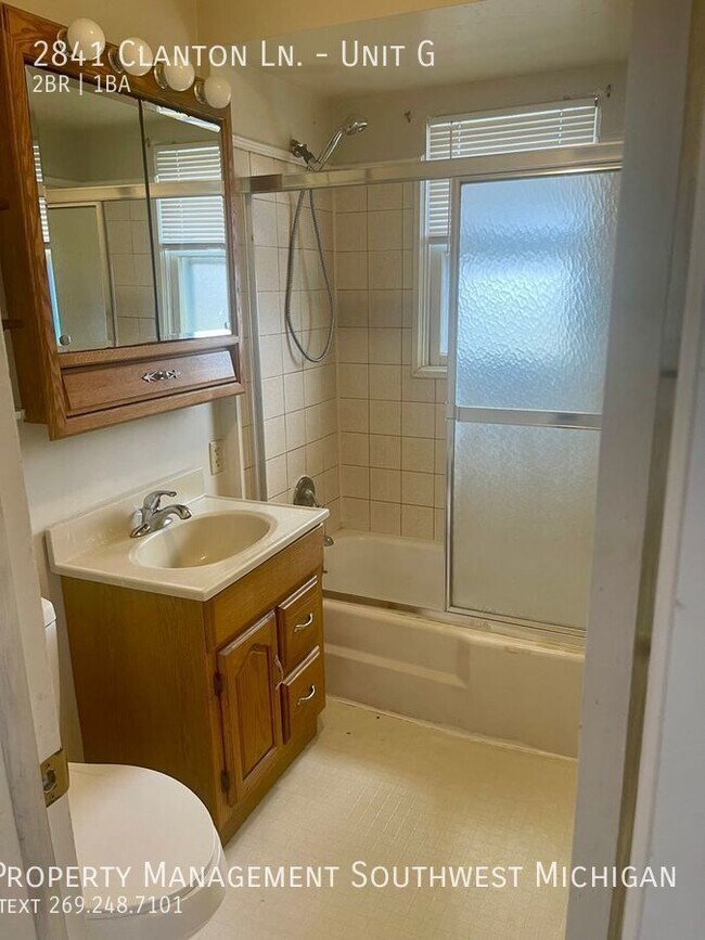 Building Photo - Near Lake Michigan in Coloma. 2 bedroom 1 ...