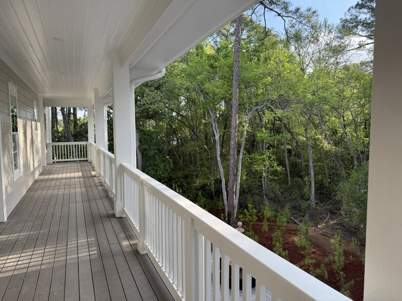 Building Photo - 12060 Emerald Coast Pky W