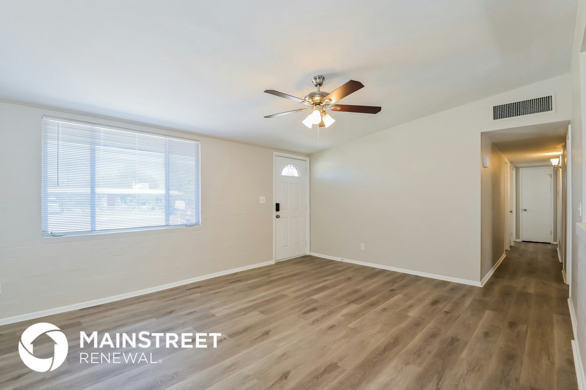 Building Photo - 1733 S Avenida Regulo