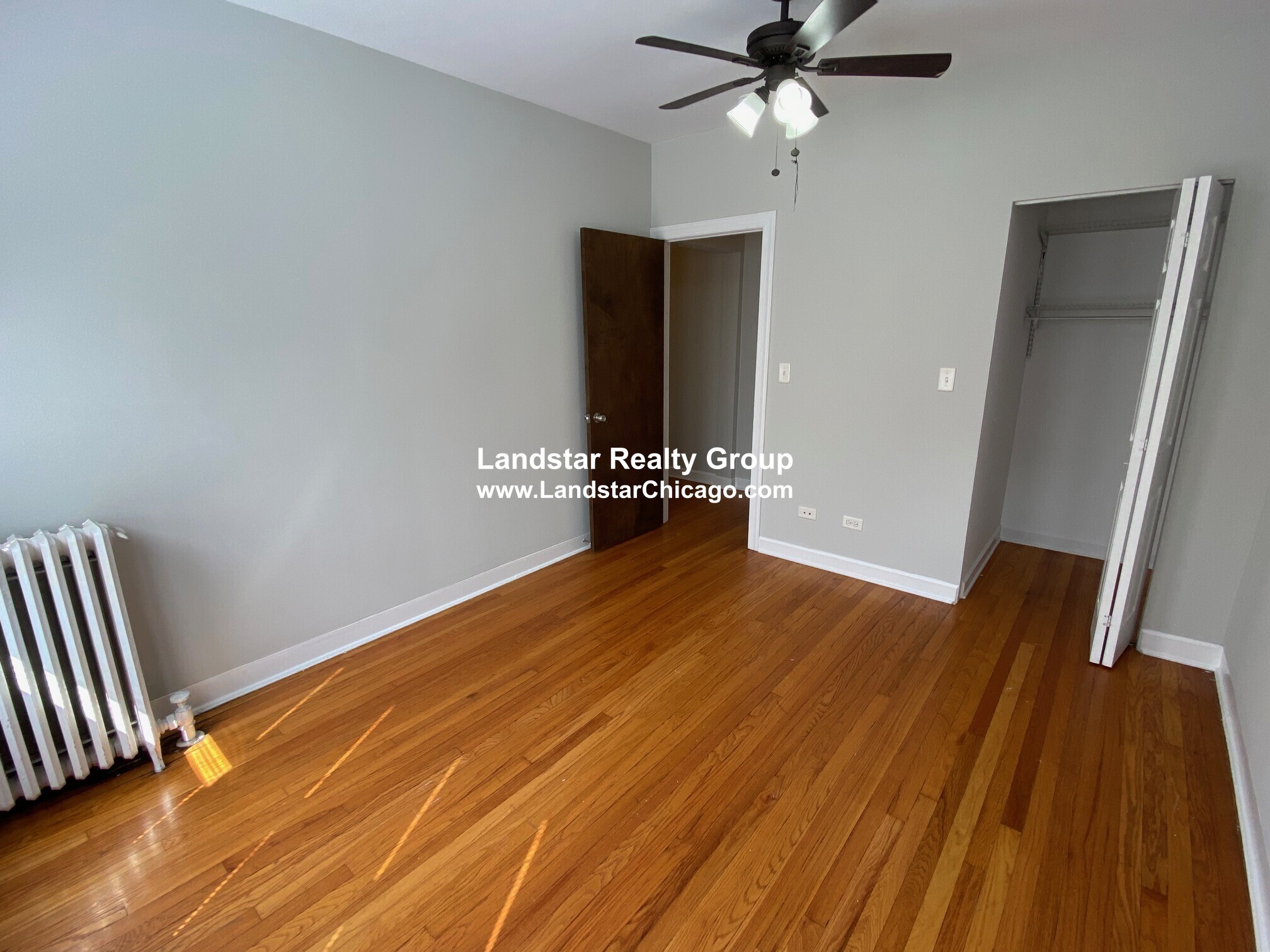 Building Photo - 2043 W Berwyn Ave